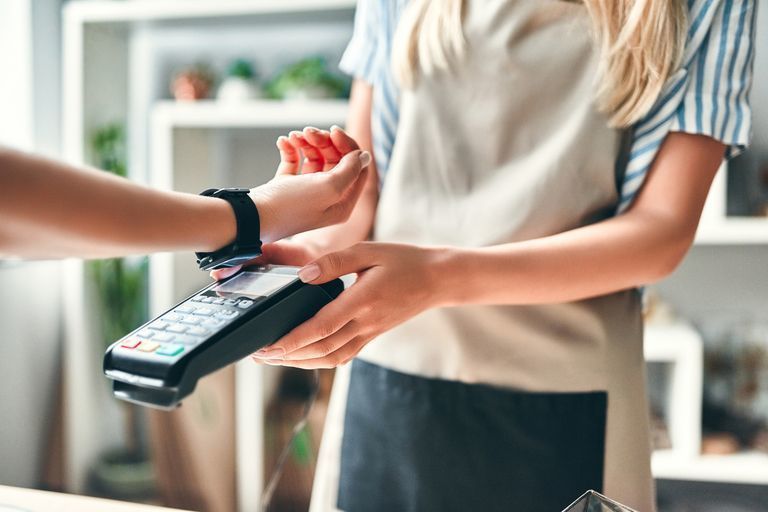 Costa Rica está impulsando la tecnología de Token, fundamental para realizar pagos usando Apple Pay